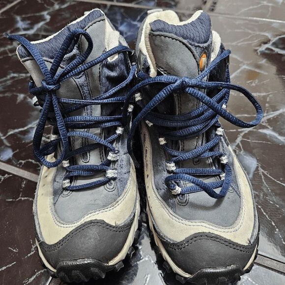 Merrel Shoes  - Picture 1 of 7